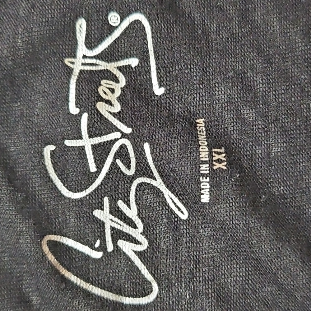 XL Graphic Tee & Leggings - Picture 3 of 5